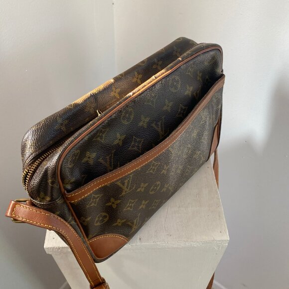 Vintage Louis Vuitton Trocadero 30 Shoulder Bag Monogram Leather Brown - Picture 15 of 16